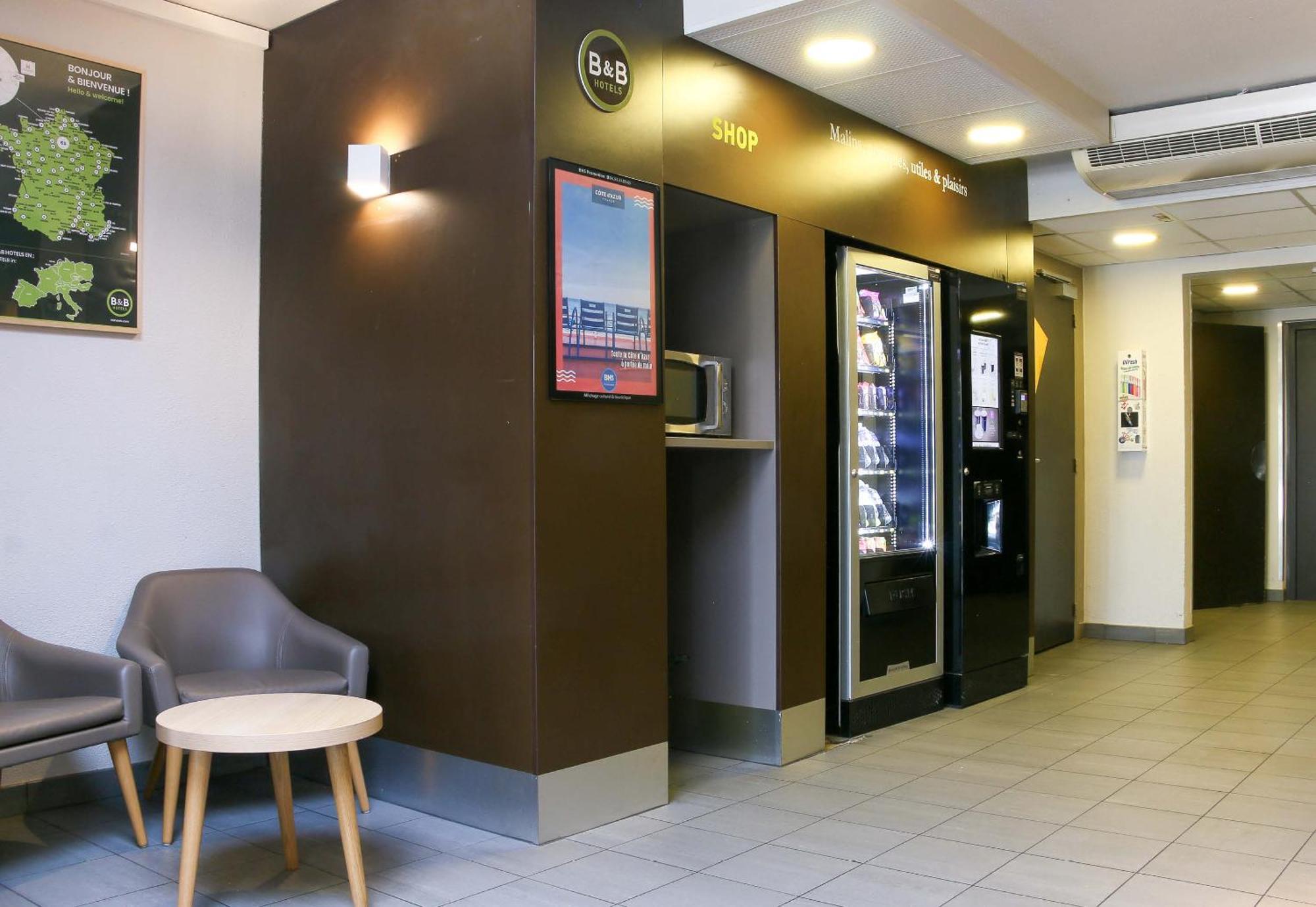B&B Hotel Frejus ロクブリューヌ・シュル・アルジャン エクステリア 写真