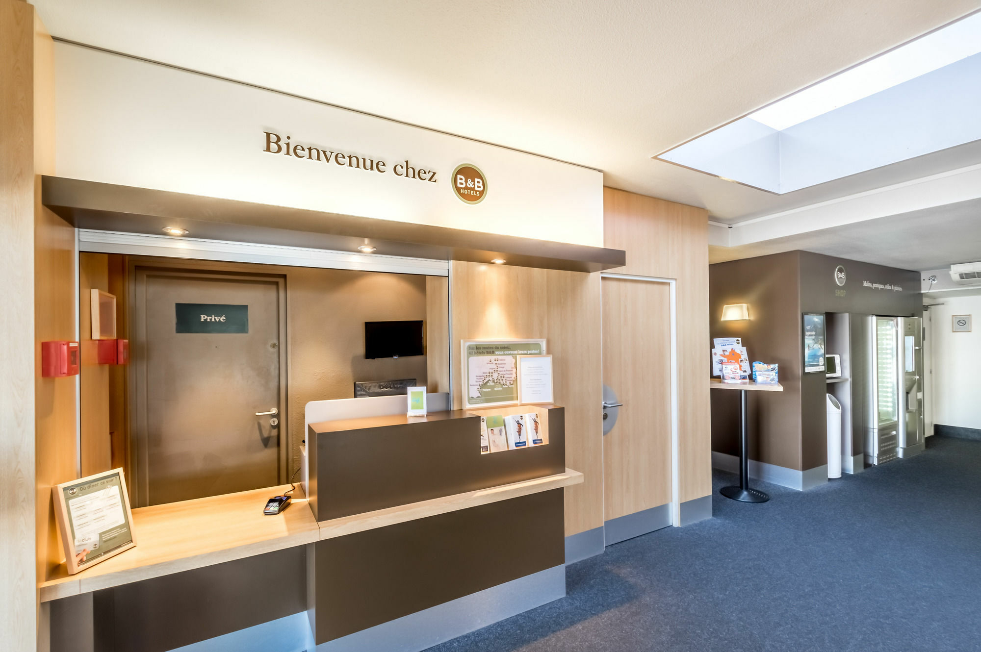 B&B Hotel Frejus ロクブリューヌ・シュル・アルジャン エクステリア 写真